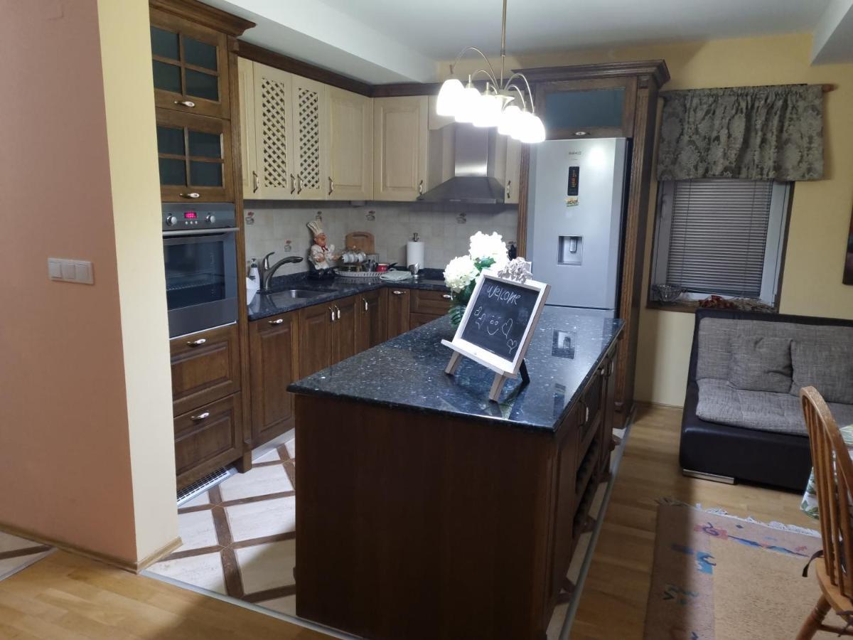 Villa Diana Apartments 斯科普里 外观 照片