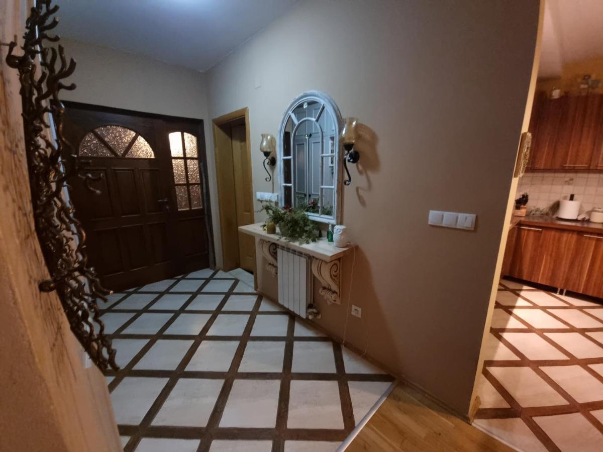 Villa Diana Apartments 斯科普里 外观 照片