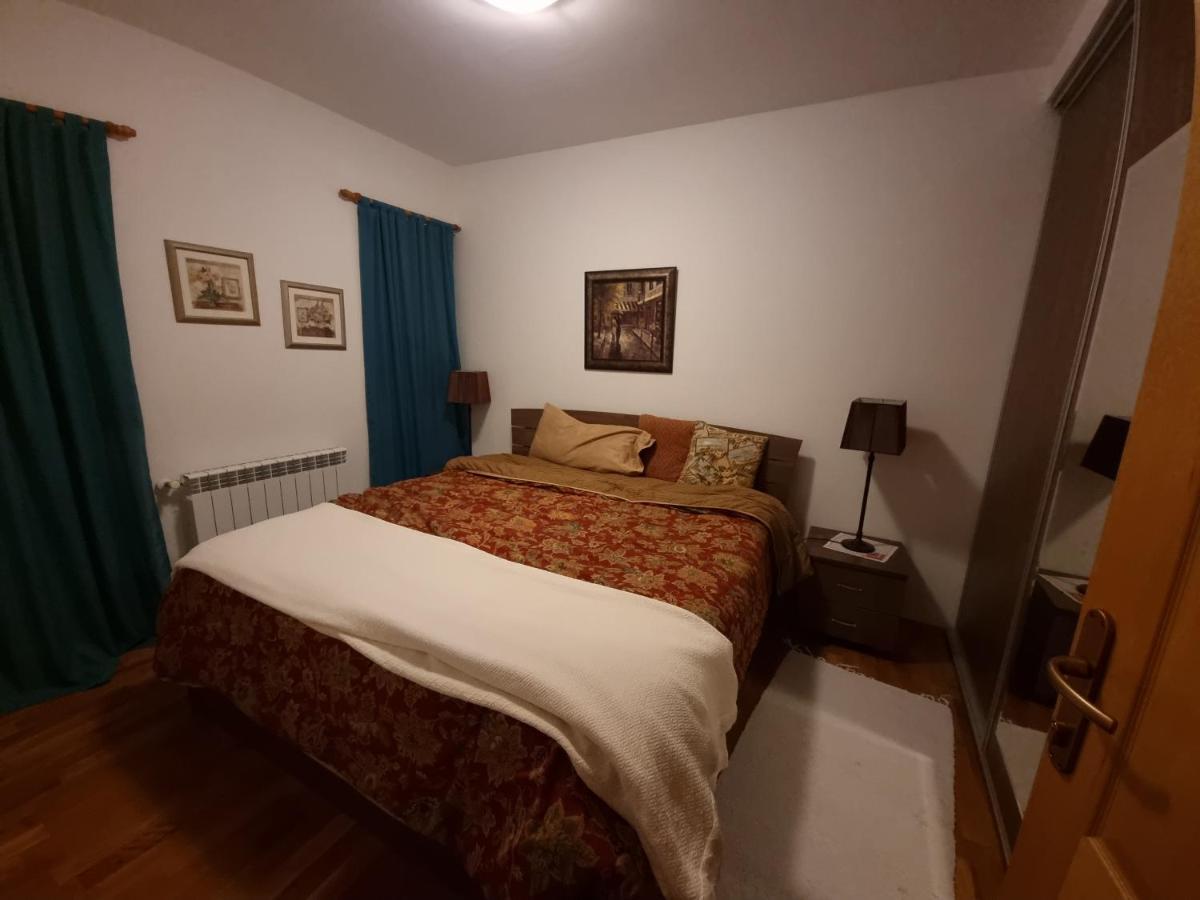 Villa Diana Apartments 斯科普里 外观 照片